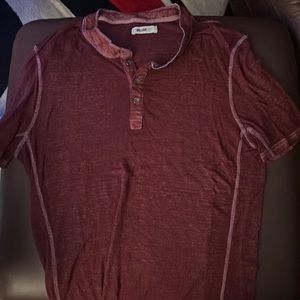Burgundy V neck button tee